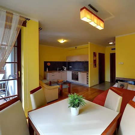 Apartamenty Sun Seasons 24 - Rezydencja Pod Swierkami Centrum Karpacz Eksteriør bilde