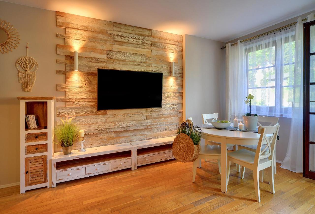 Funkcjonalne I Stylowe Sun Seasons 24 W Karpaczu By Renters