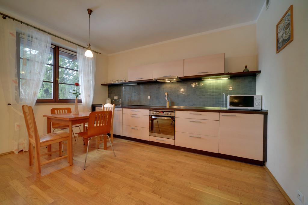 Apartment Funkcjonalne I Stylowe Sun Seasons 24 W Karpaczu By Renters *